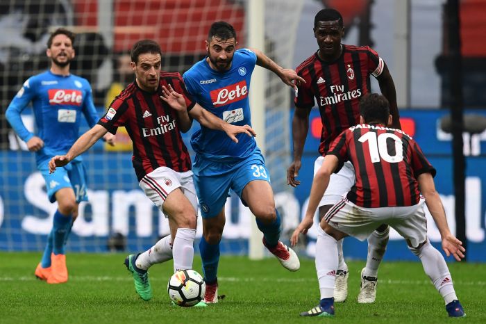 CHUTOGEL - Ulasan Pertandingan Milan vs Napoli Babak Pertama