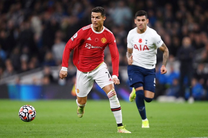 Hotspur brentford carabao tottenham indosport semifinal inggris piala berikut